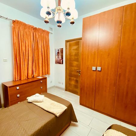 Bugibba Central Modern Apartment St. Paul's Bay Luaran gambar