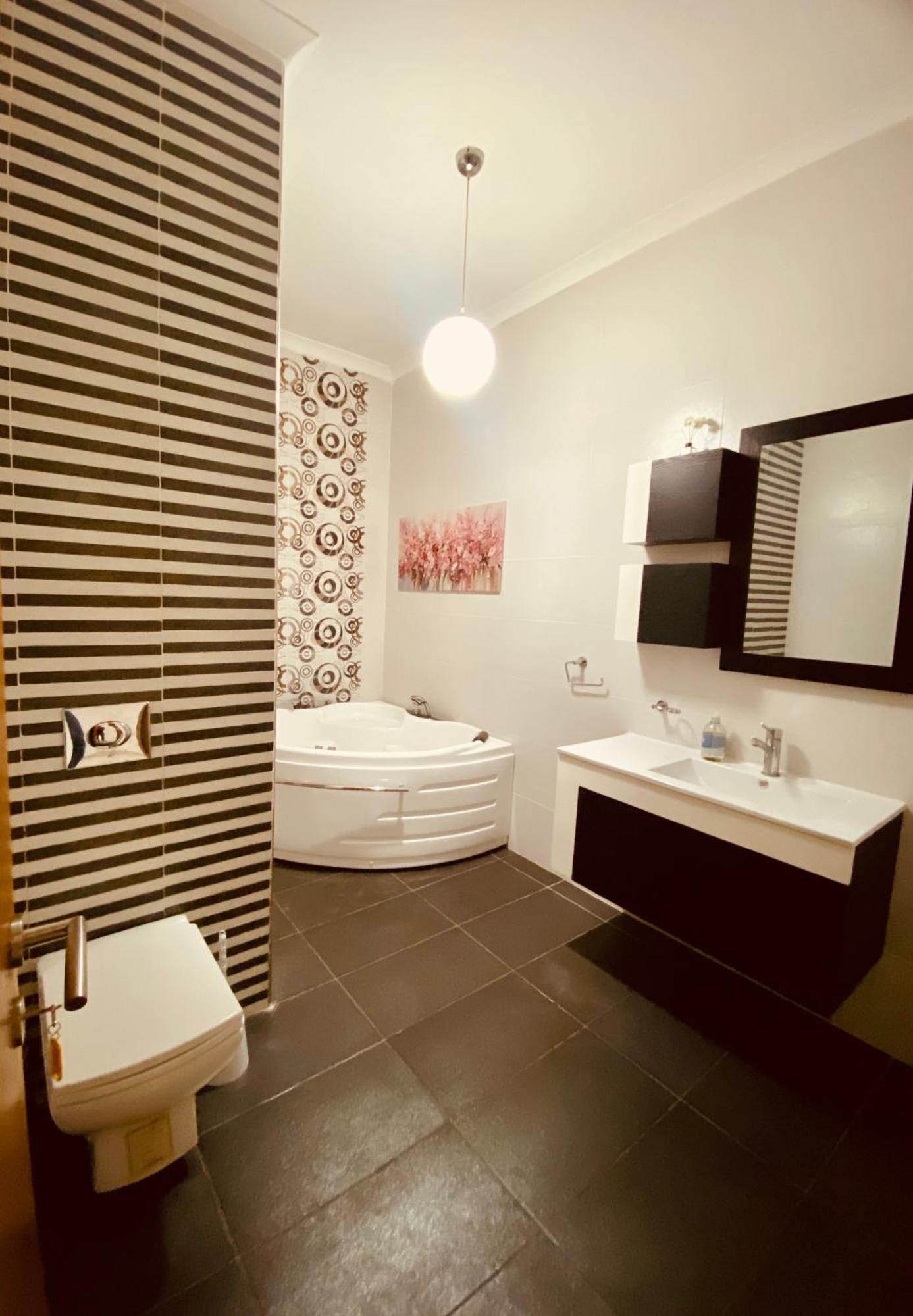 Bugibba Central Modern Apartment St. Paul's Bay Luaran gambar