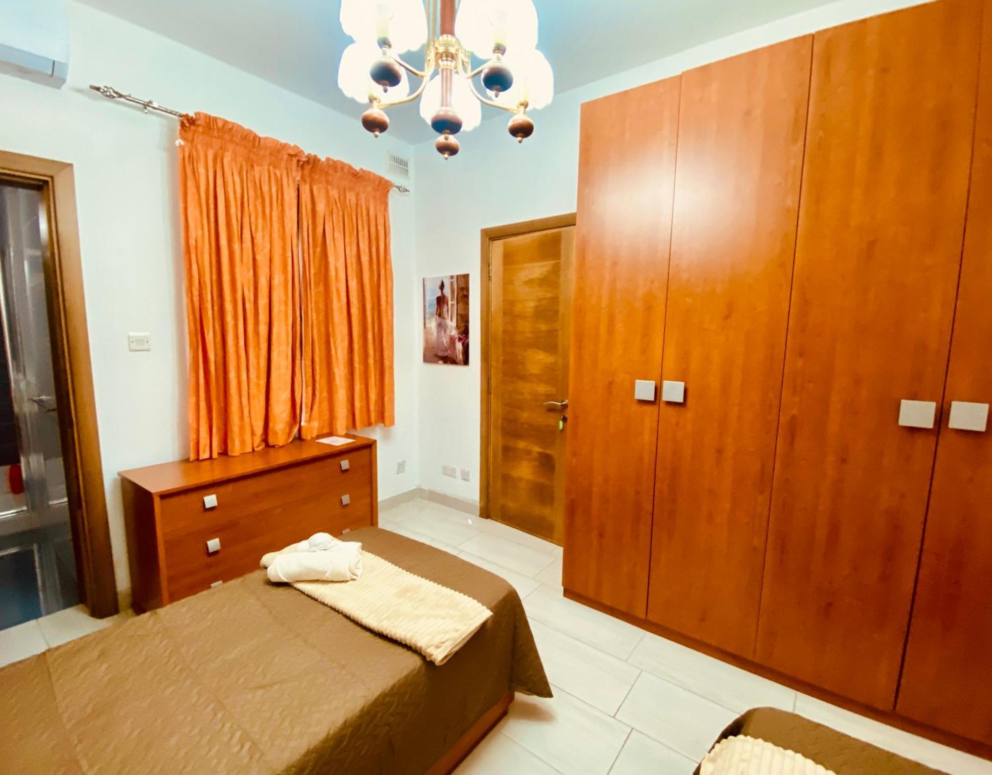 Bugibba Central Modern Apartment St. Paul's Bay Luaran gambar
