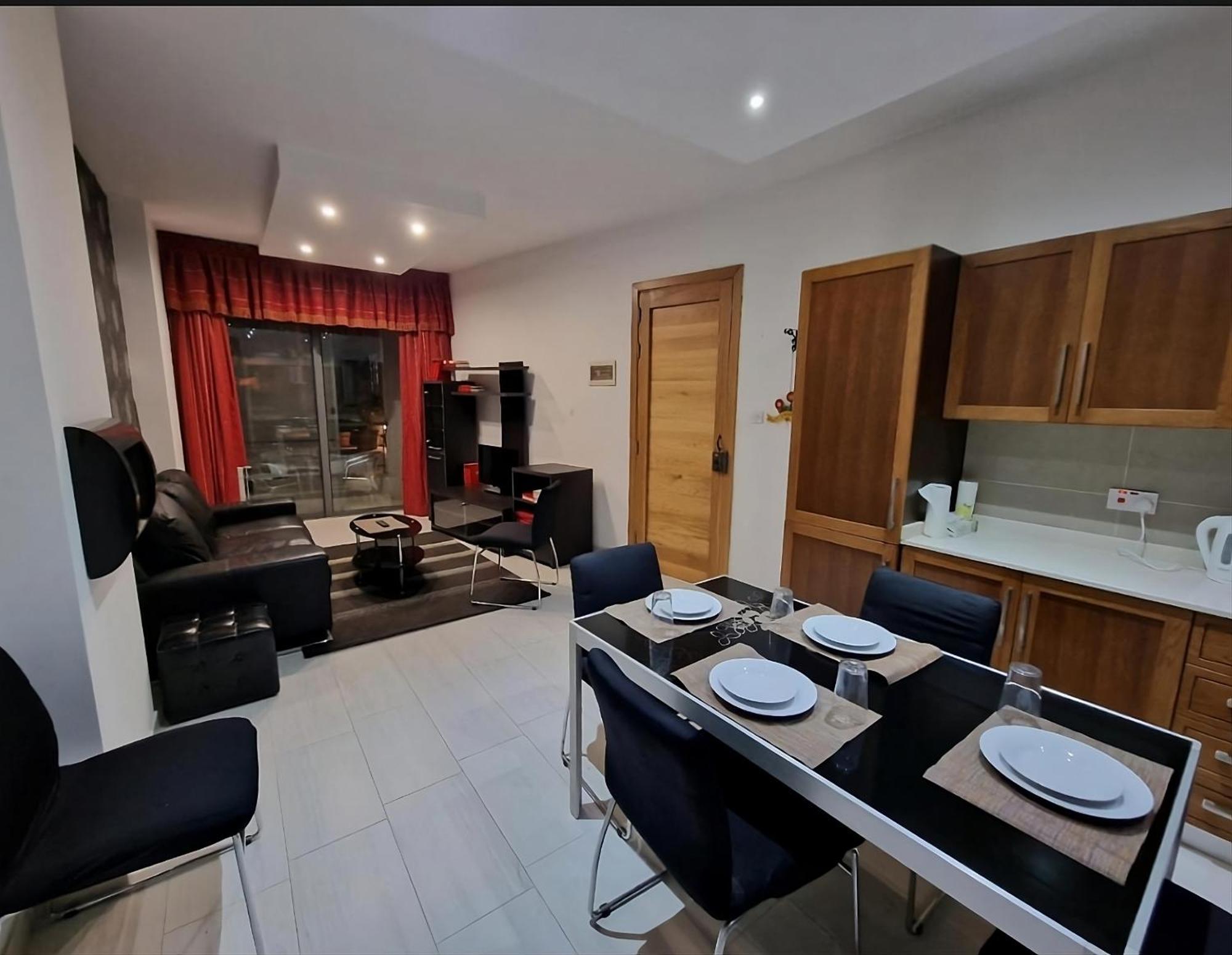 Bugibba Central Modern Apartment St. Paul's Bay Luaran gambar